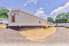 923 W. Lee Road - Photo 1 of 1