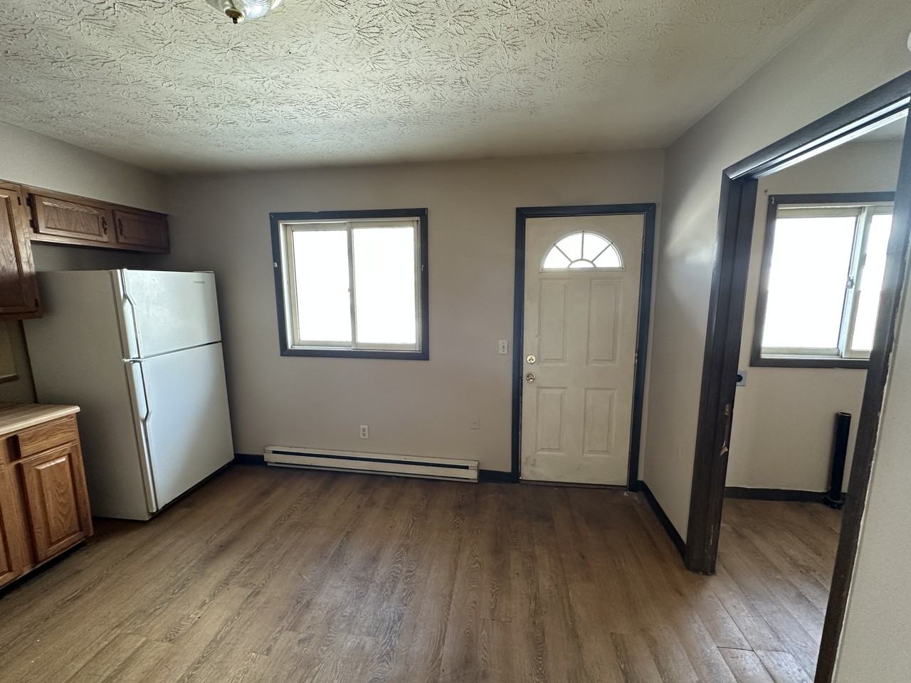 1407 Spring Ave Ne #B - Photo 7 of 10