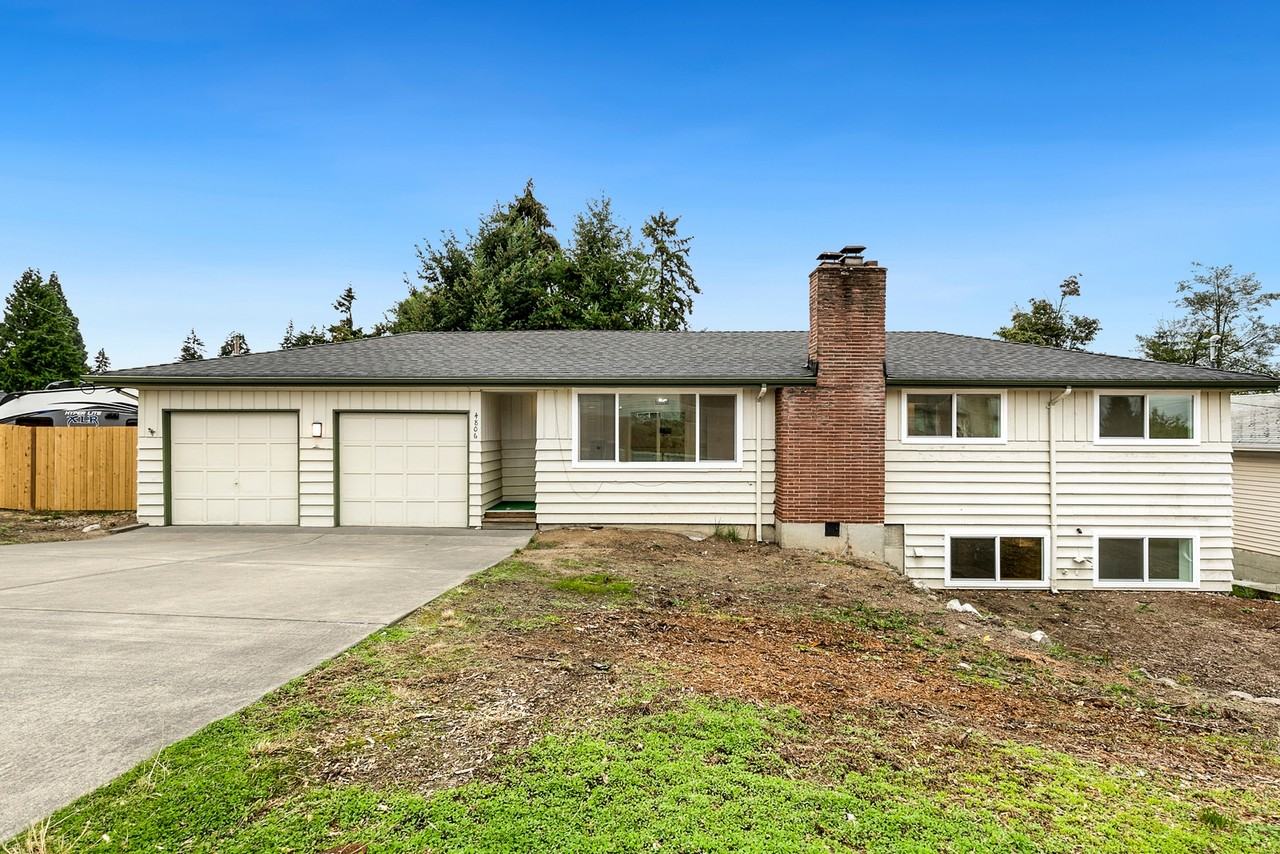 4806 S 179th St #NA - Photo 2 of 26