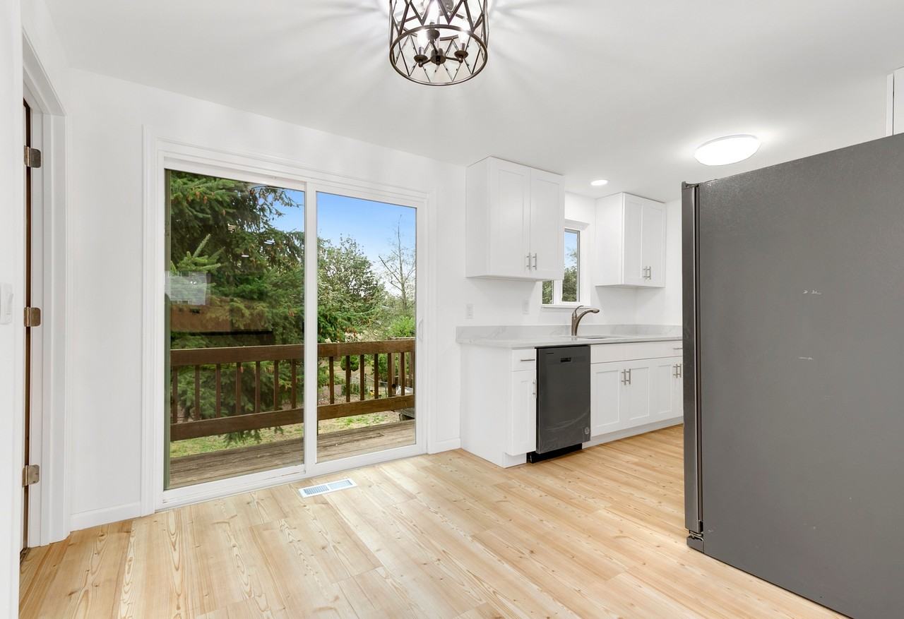 4806 S 179th St #NA - Photo 5 of 26