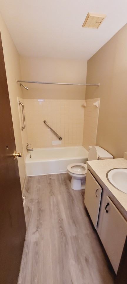 1600 10th St Ne #00 - Photo 5 of 10