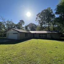 440 W Hawthorne Rd #NA - Photo 1 of 1