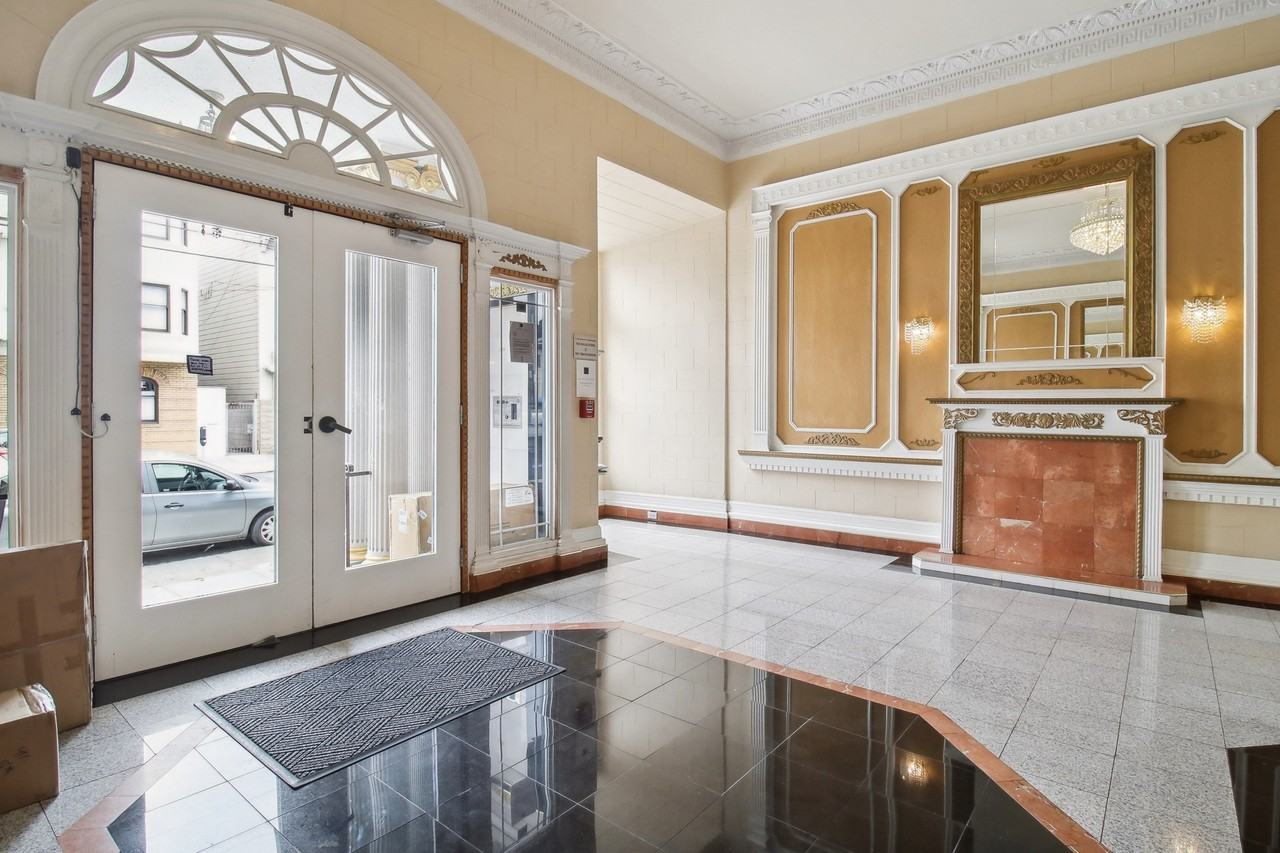 411 15th Avenue - Photo 2 of 5