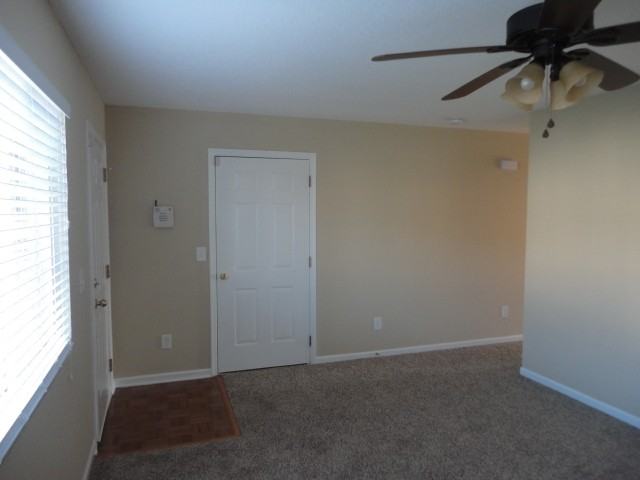 1828 Chatfield Dr - Photo 2 of 15