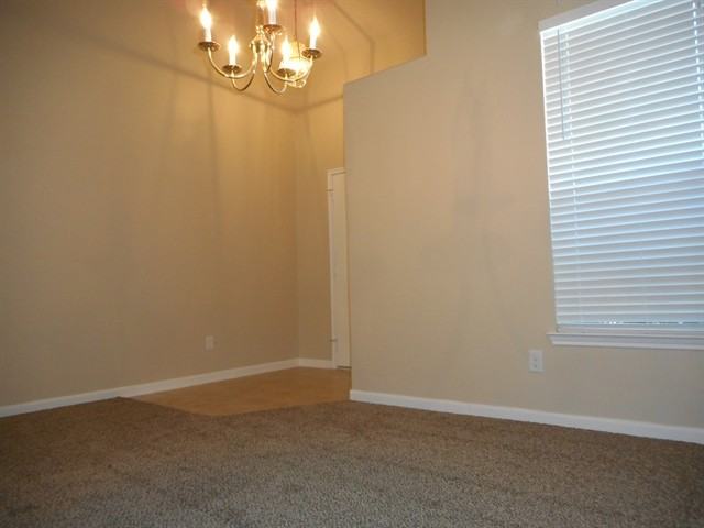 7650 Desco Dr - Photo 2 of 22