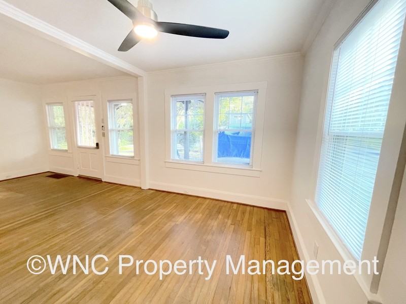 66 Mildred Ave - Photo 2 of 15