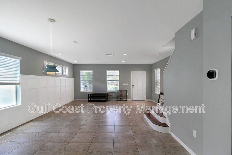 6417 Autumn Woods Way - Photo 3 of 31