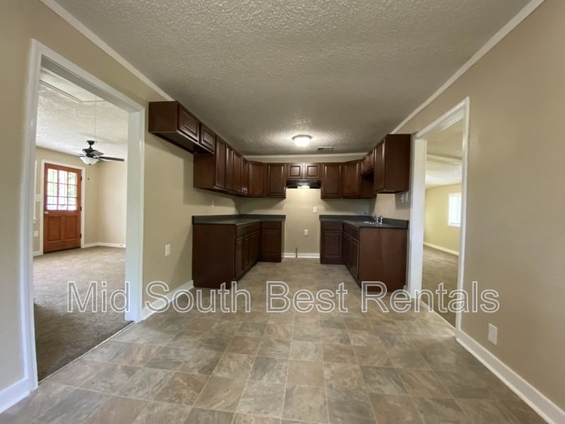 1236 E Alcy Rd - Photo 3 of 8