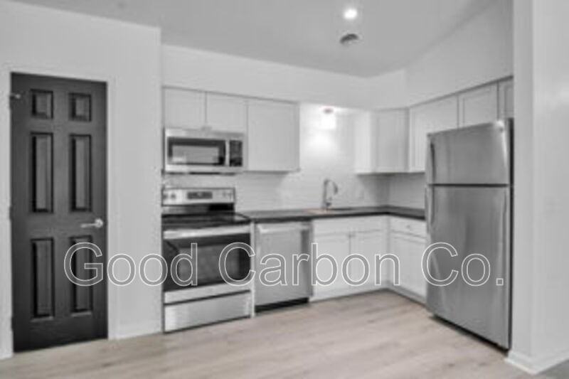 16 Mariano Pkwy - Photo 3 of 12