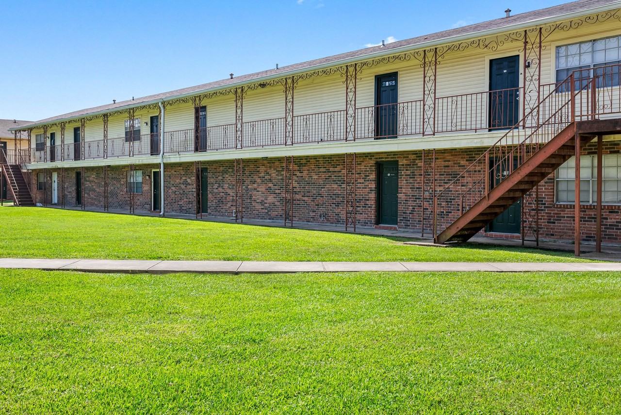 Bellemont Victoria II - Photo 6 of 28