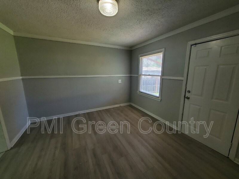 2125 E Seminole St - Photo 7 of 17