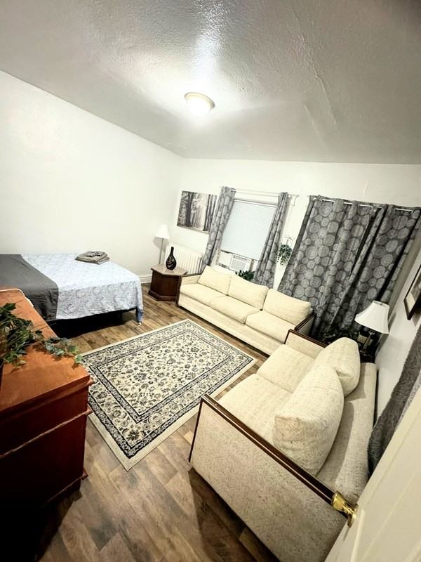 7370 Pasadena Blvd #4 - Photo 3 of 6