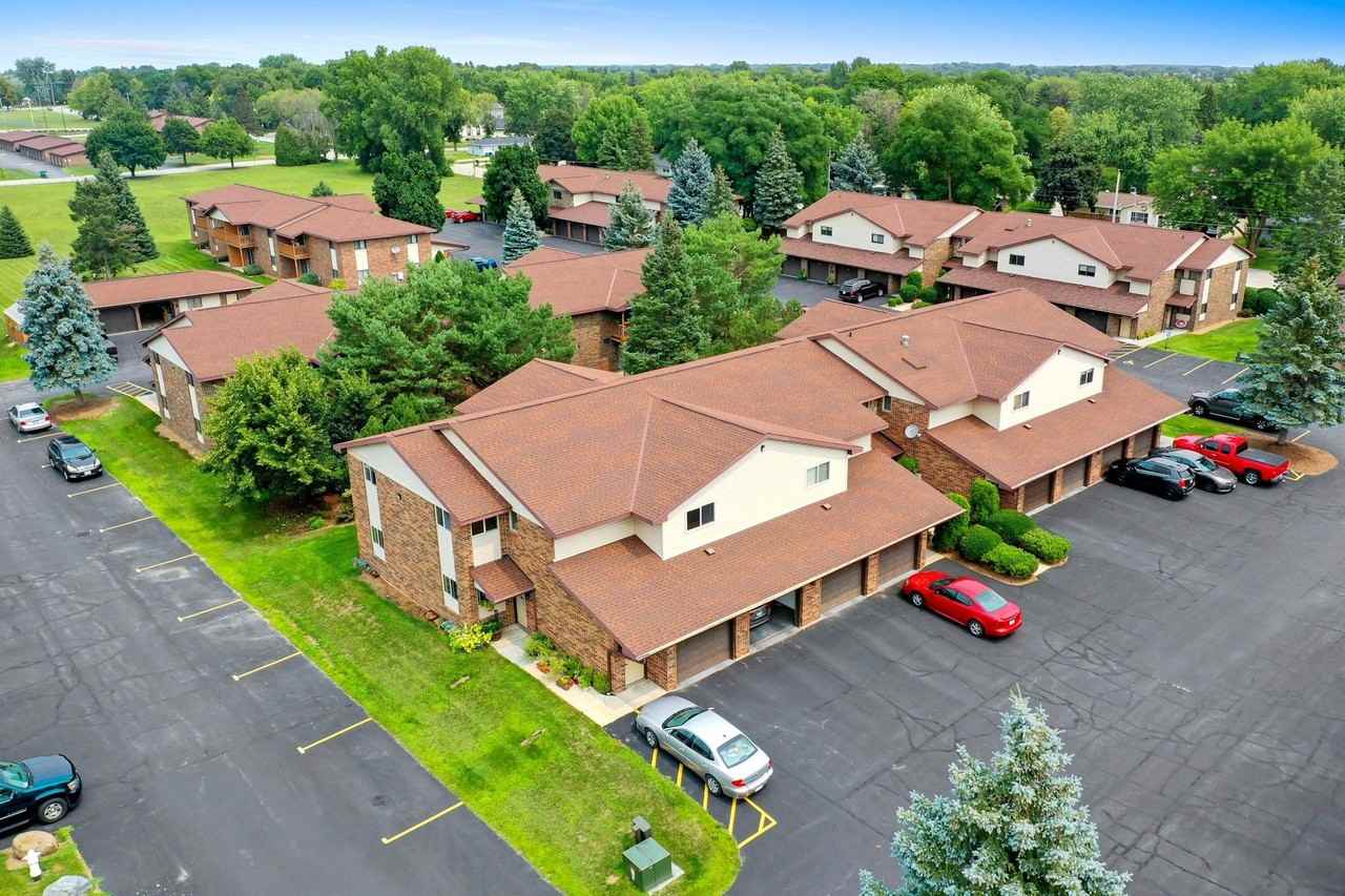 Brook Park Apartments - Photo 3 of 4