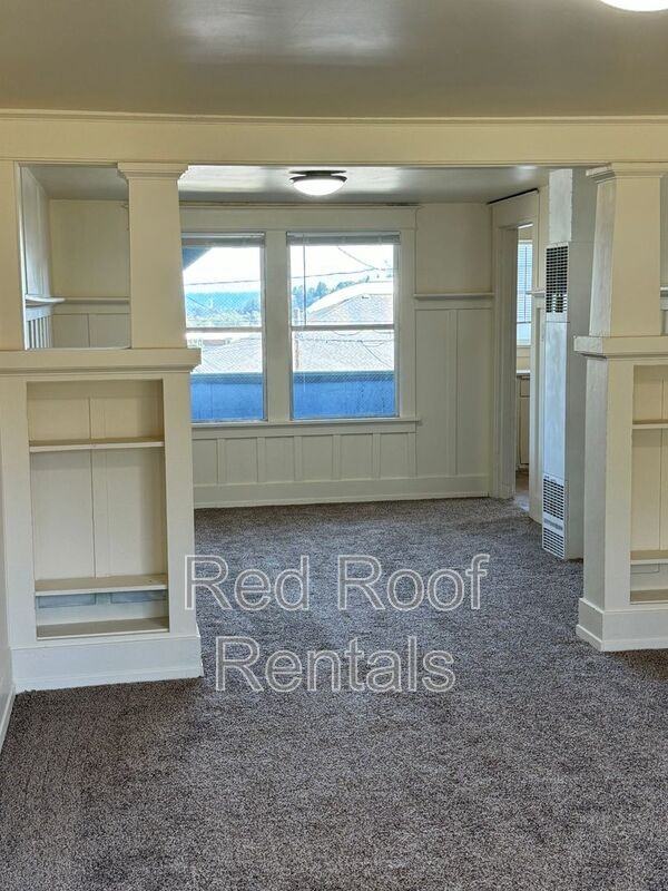 2531 Tacoma Ave S - Photo 3 of 11