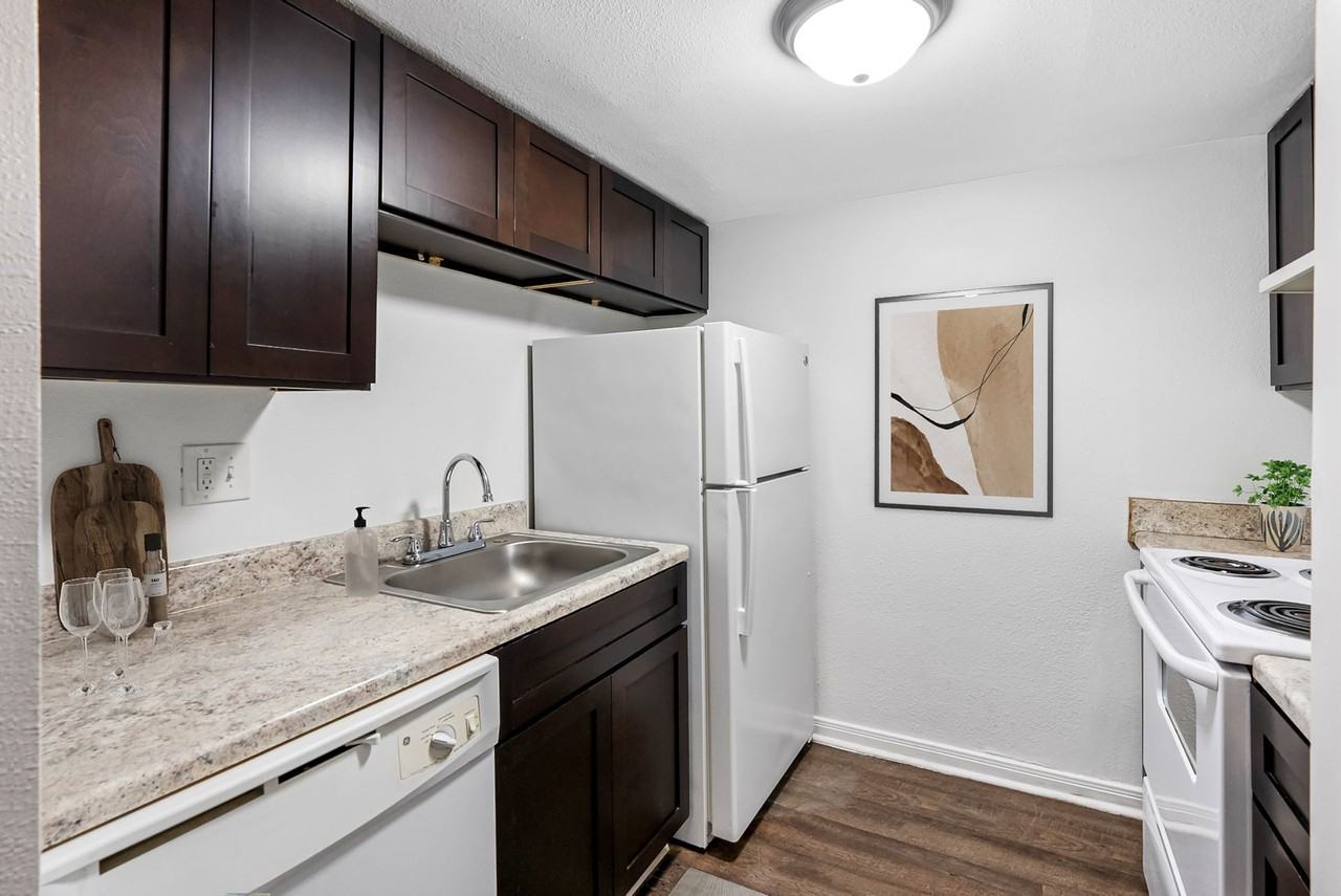 Bellemont Victoria I - Photo 2 of 50