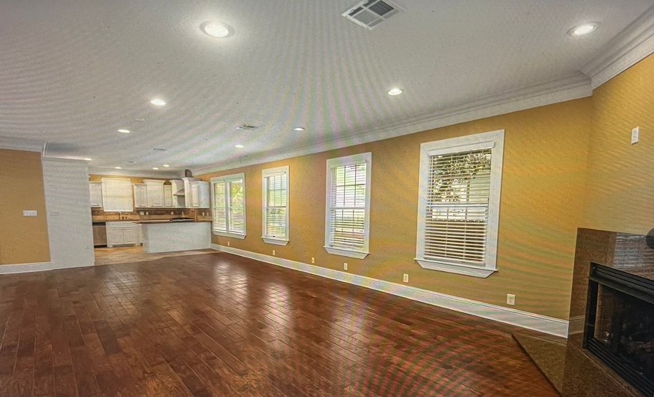 461 Slattery Blvd - Photo 5 of 21