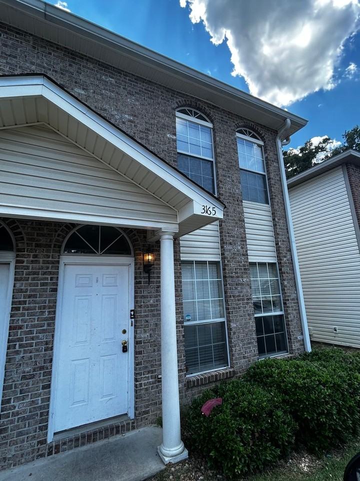 3165 Allison Marie Ct - Photo 2 of 17