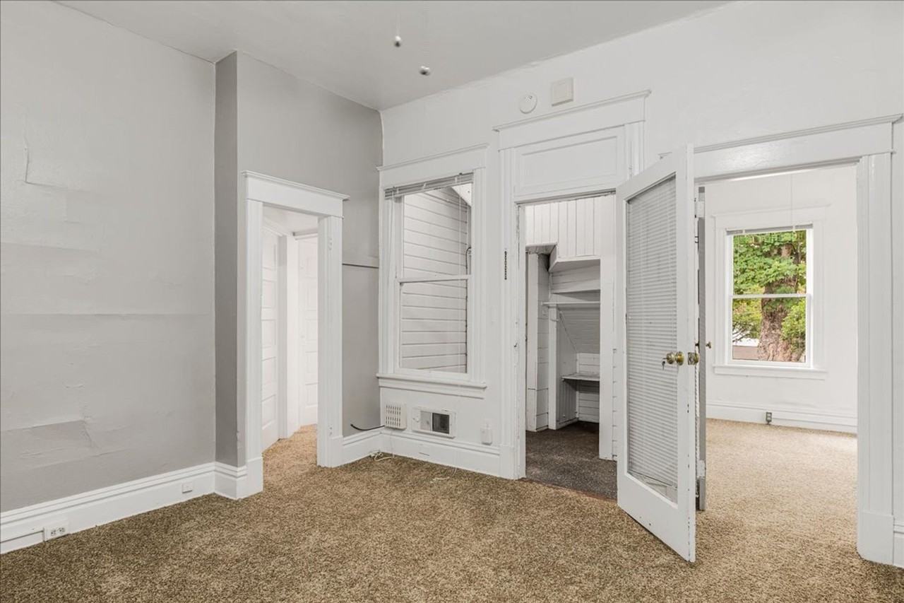 1519 Sw Columbia St #B - Photo 5 of 26