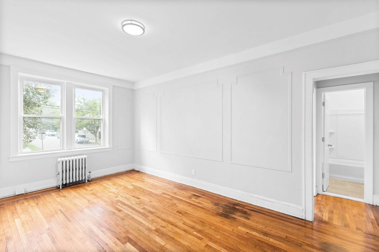 33 Franklin Place Apartments - Photo 6 of 7