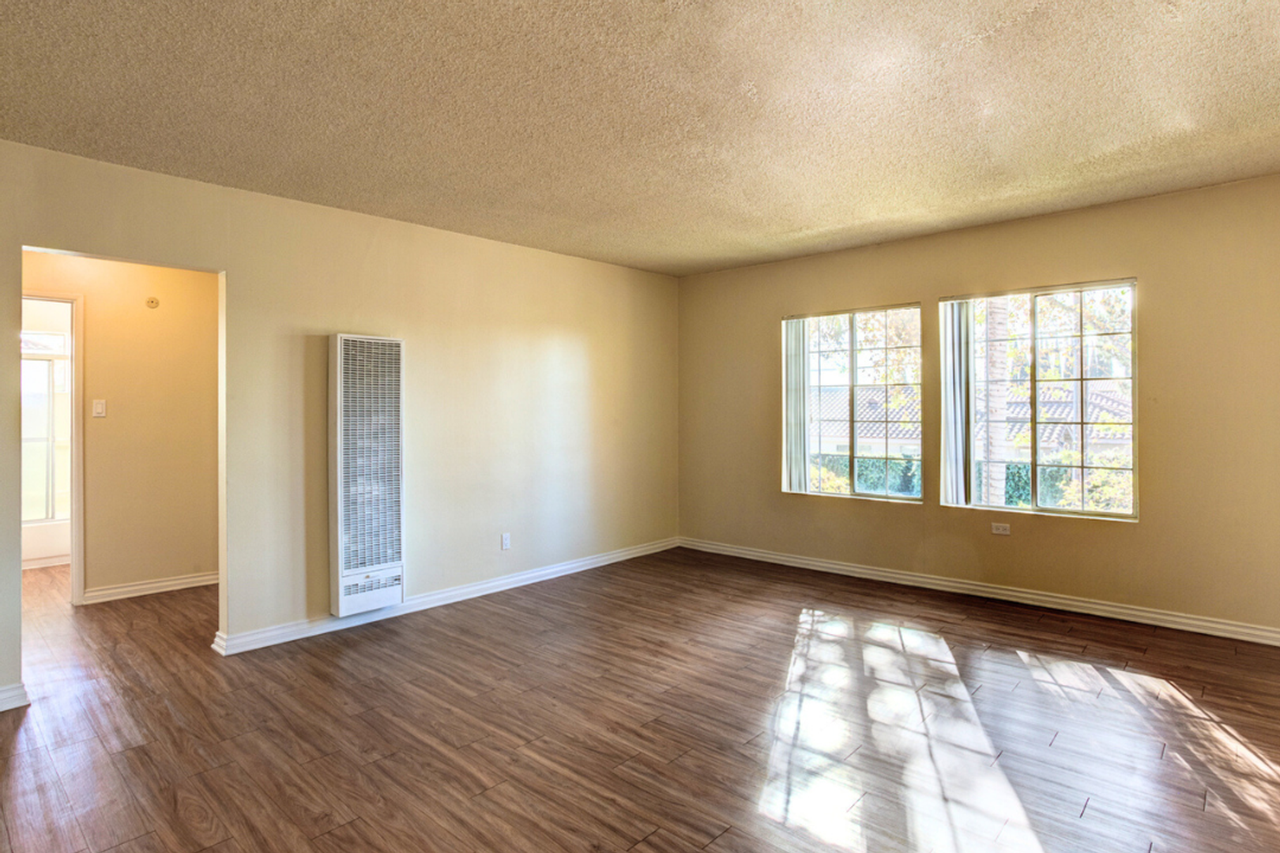 Petrol East - Photo 2 of 10