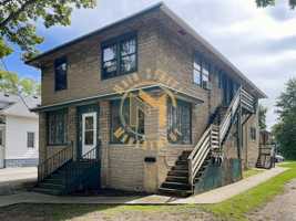 featured image of 1330 E Walnut St