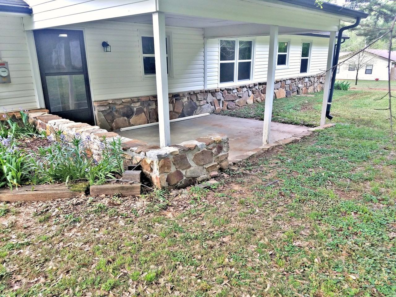 1705 Linwood St Sw - Photo 2 of 17