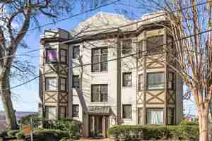 featured image of 1618 16th Ave S