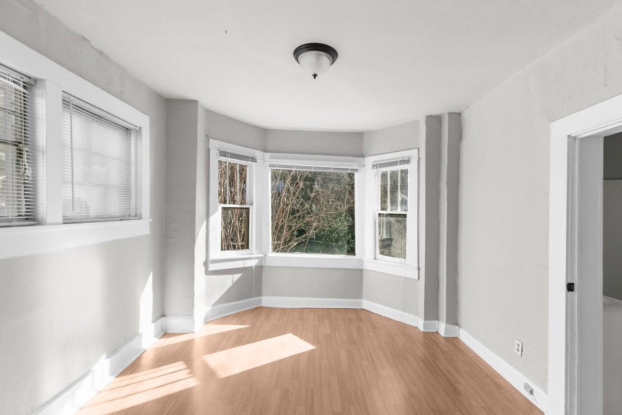 Crestview 1 - Photo 2 of 17