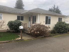 323 Se 141st Ave - Photo 1 of 1