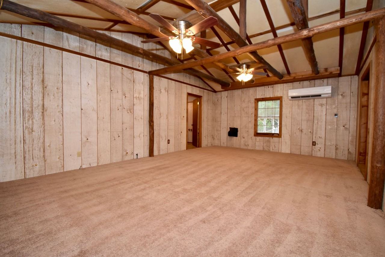 856 Forsythe Rd - Photo 2 of 16