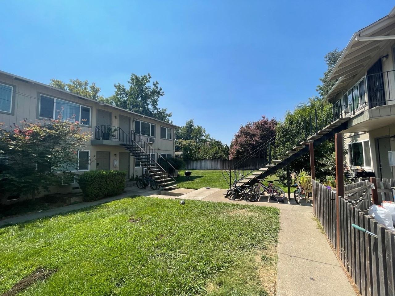 0691 - 2485 North Avenue - Photo 2 of 8