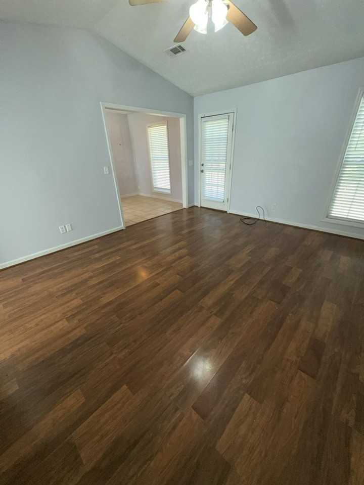 5 Wickham Dr - Photo 2 of 16