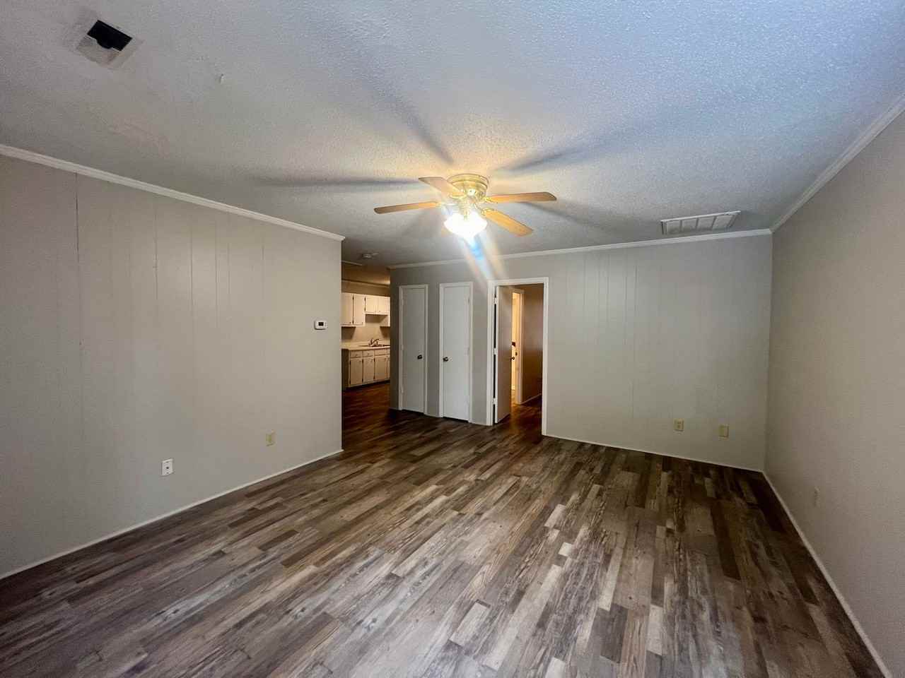 332 Thompson St - Photo 3 of 9