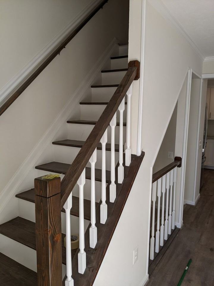 1880 Murdock Ct - Photo 4 of 39