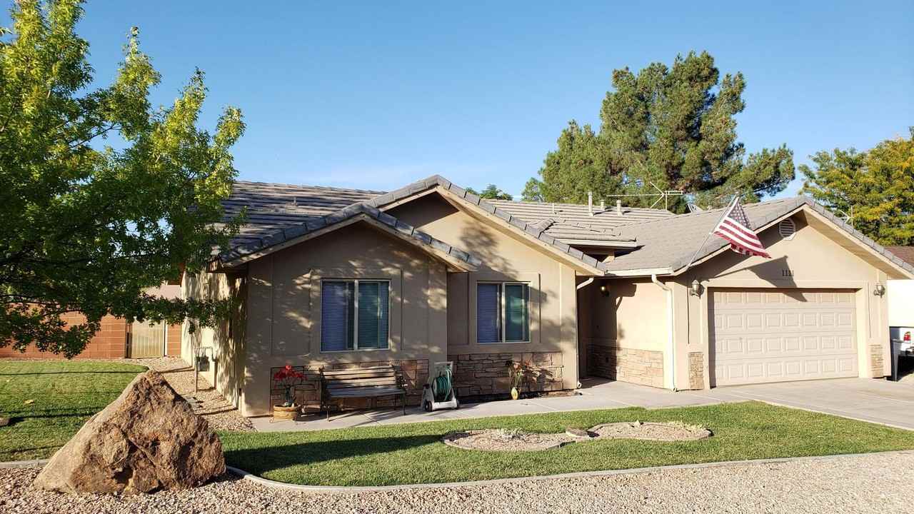 1111 Chokeberry Dr - Photo 2 of 14