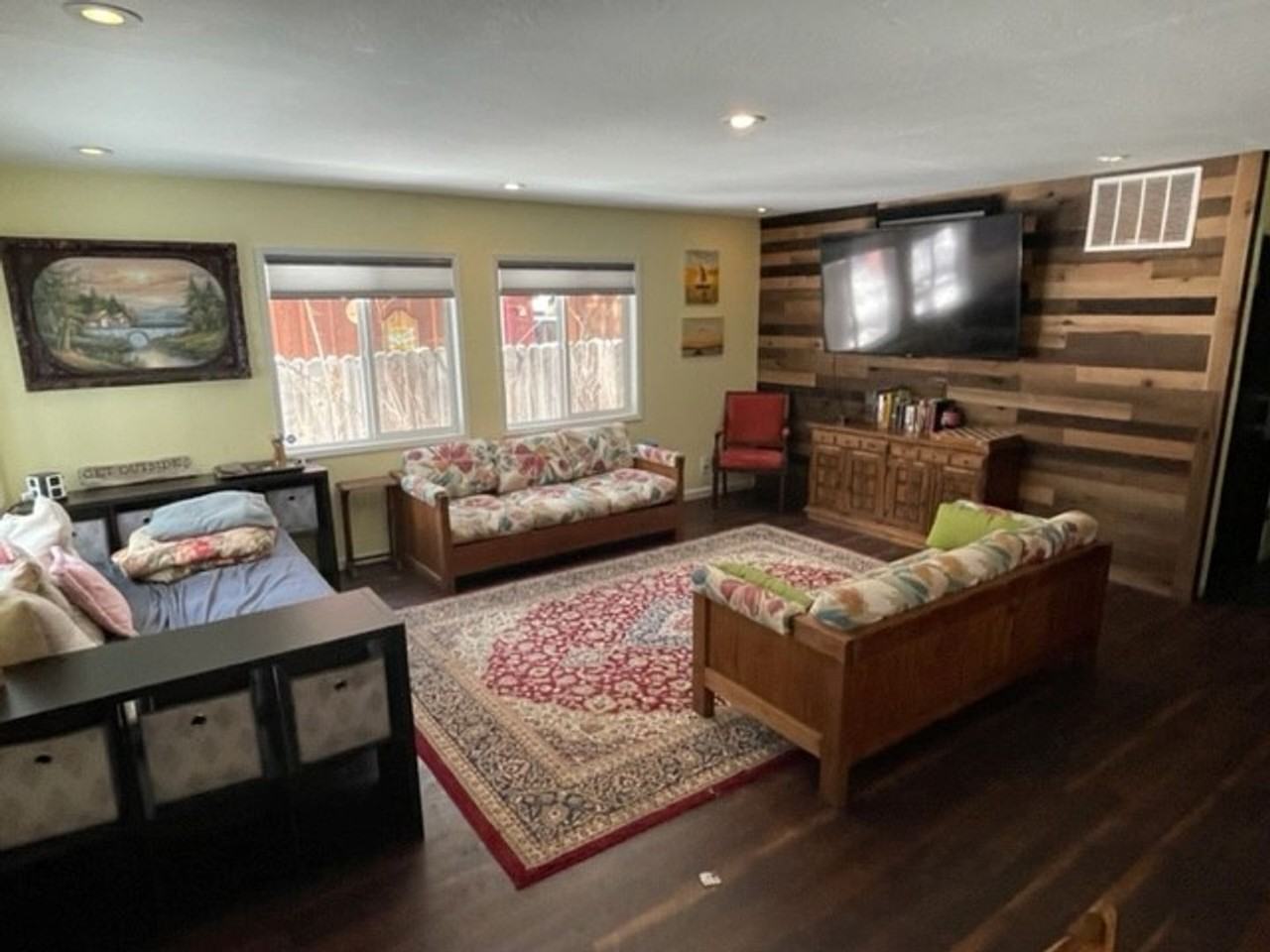 815 Capistrano Ave - Photo 3 of 15