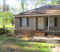 900 9th Ave Apt A #Apt A - Photo 1 of 1