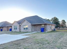 featured image of 19 Pine Ridge Ln