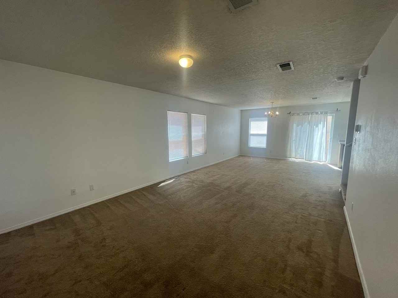 12508 Mongollow Way Ne - Photo 2 of 18