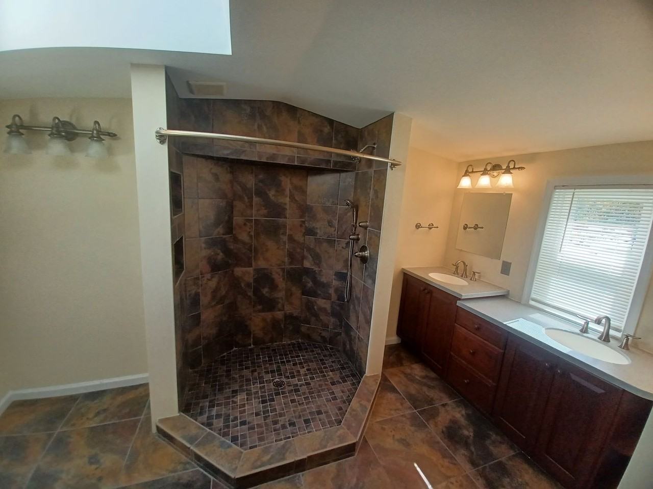 1 James St - Photo 6 of 9