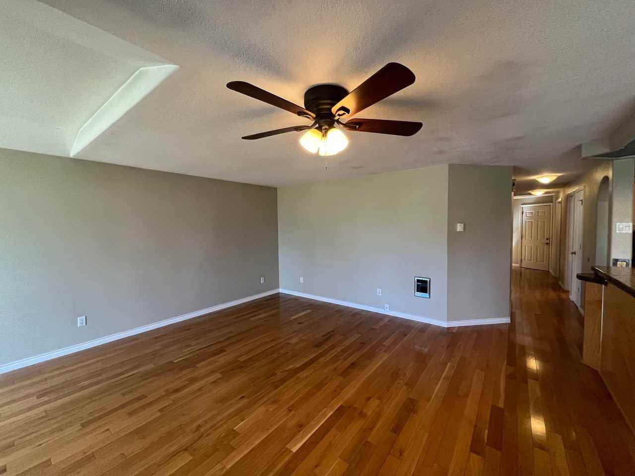 4019 Se 66th Ave - Photo 4 of 47