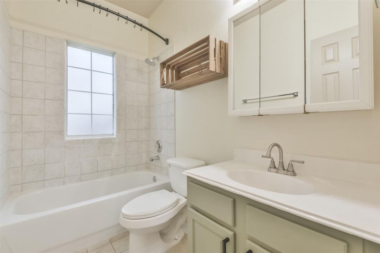 10909 Redbird - Photo 7 of 29