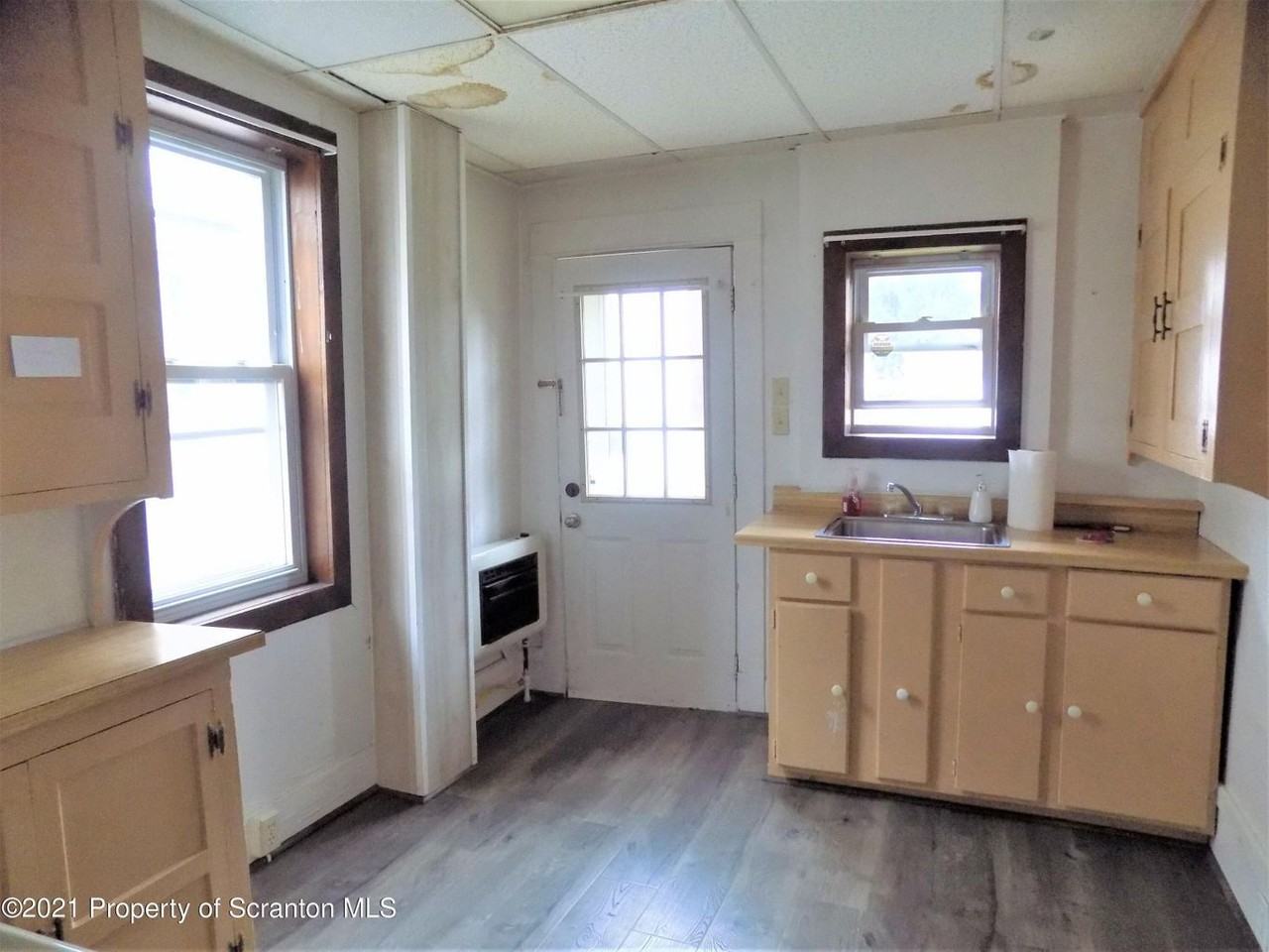 511 513 Washington Ave - Photo 2 of 9