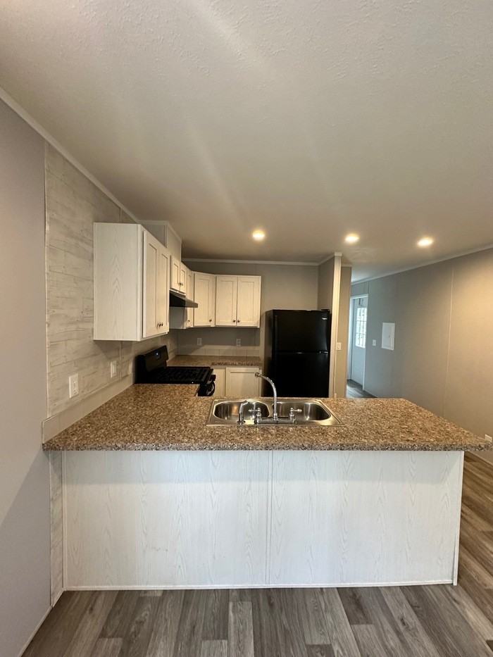 200 Shasteen St #H - Photo 2 of 6