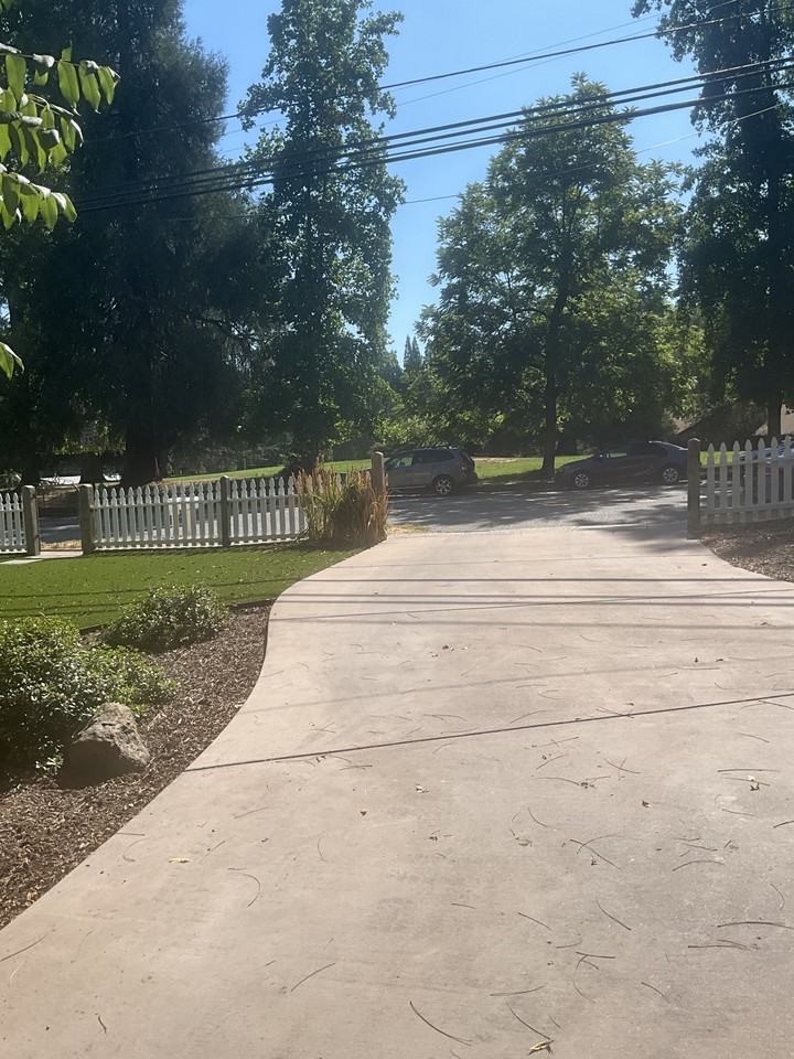 632 Zion St #NA - Photo 2 of 4