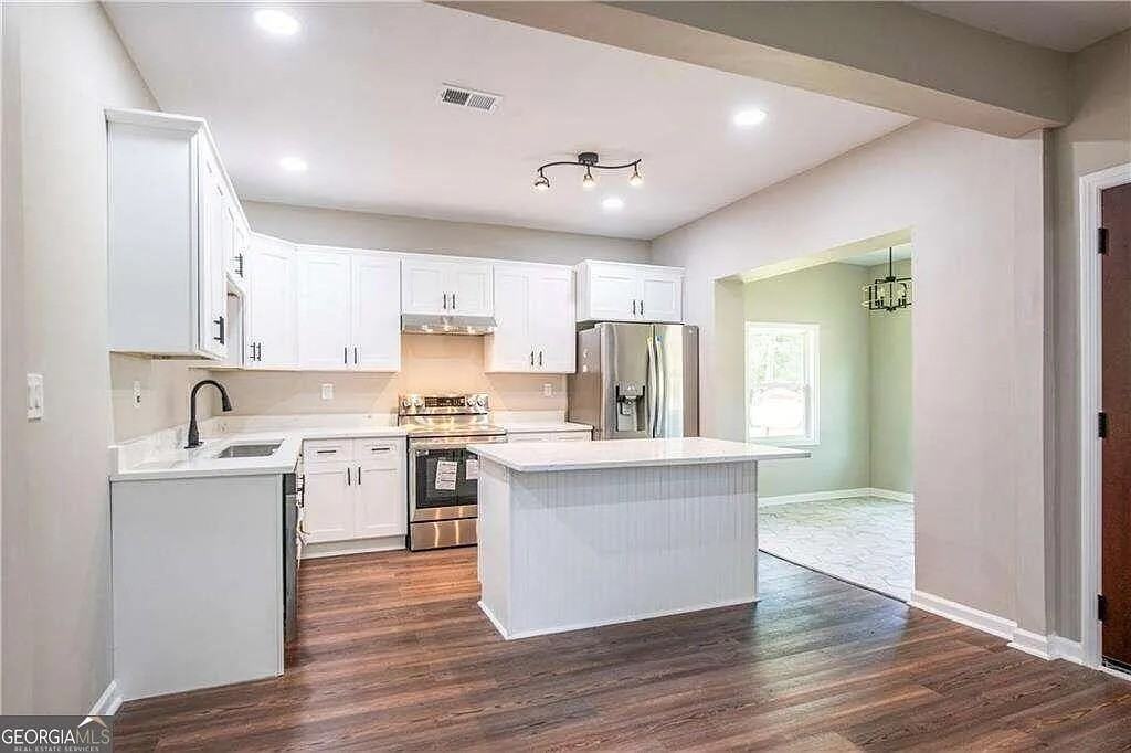 557 Chappell Rd Nw #NA - Photo 2 of 7