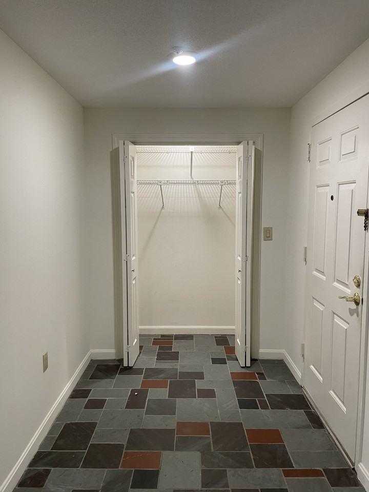 9 Ledgewood Way #17 - Photo 2 of 16