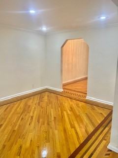 944 Adee Ave #2 - Photo 2 of 12