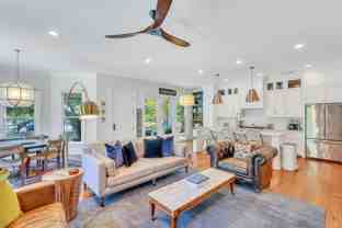 322 E Hall St #322 - Photo 1 of 1