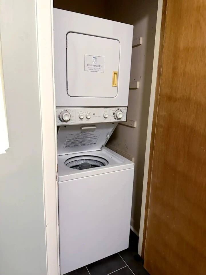 615 Guilford Ave #4 - Photo 6 of 6